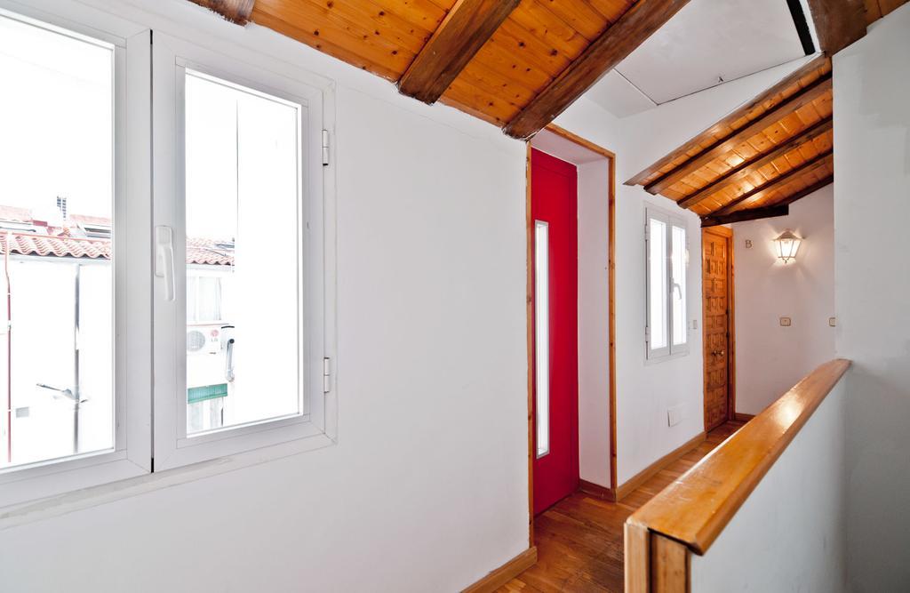 Puerta Del Sol VI Apartman Madrid Kültér fotó